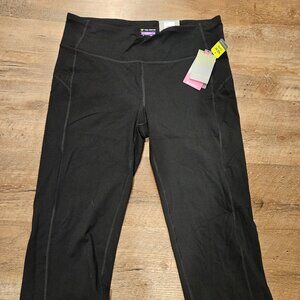 Tek Gear Black Capri Leggings